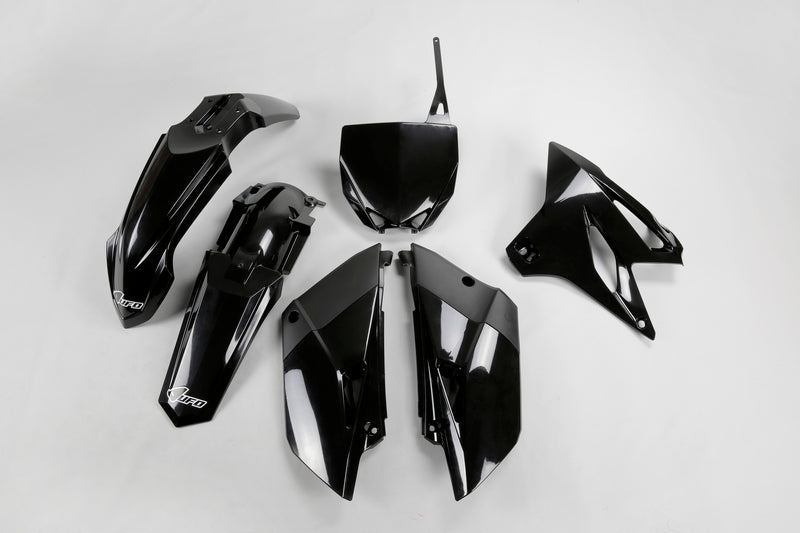 UFO PLASTICS KITBLACK