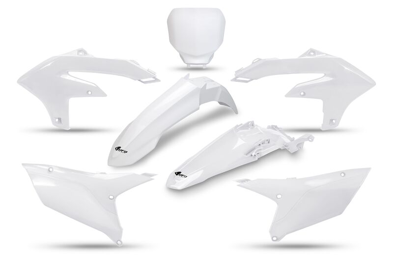 UFO PLASTICS KIT, WHT