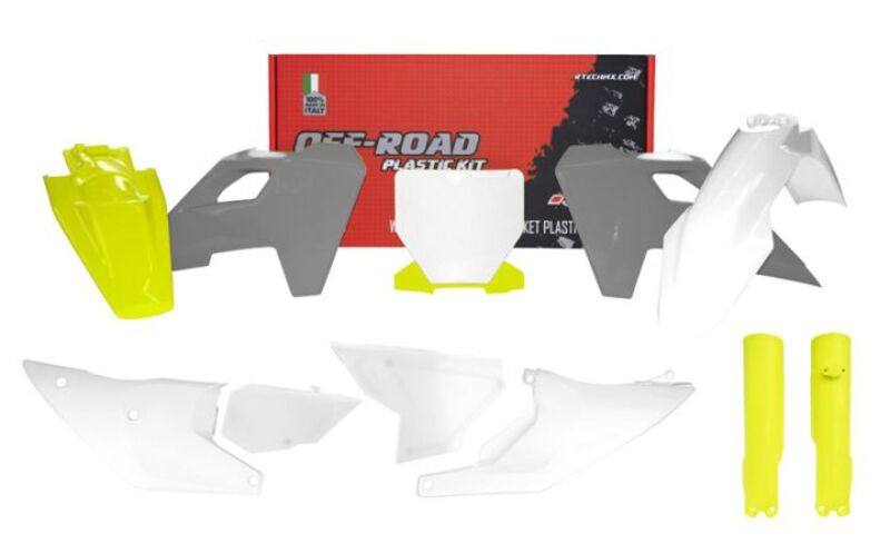 RTECH PLASTIC KIT 8 PCS, OEM