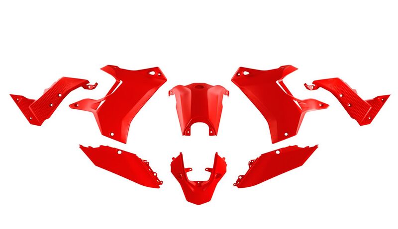 RTECH PLASTIC KIT T7 REVOLUTION, RED