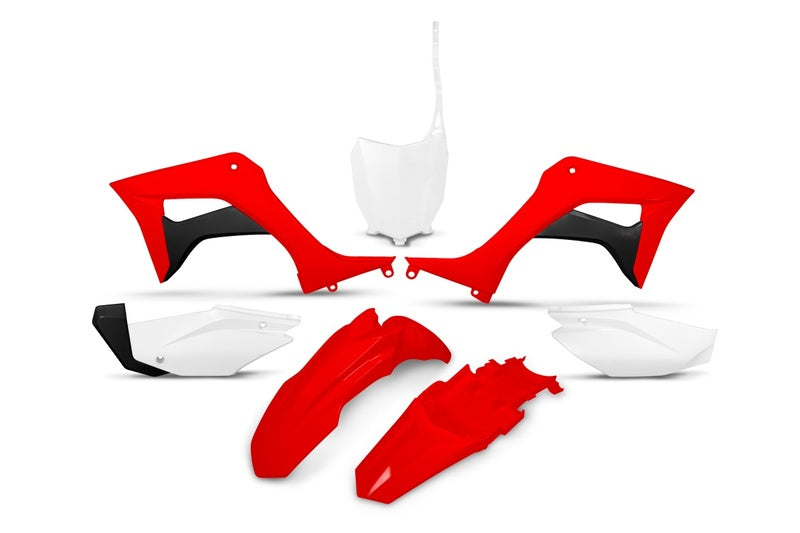 UFO PLASTIC KIT, OEM