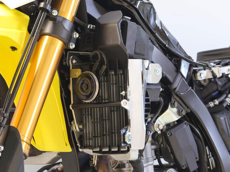 AXP RADIATOR BRACES, ALU
