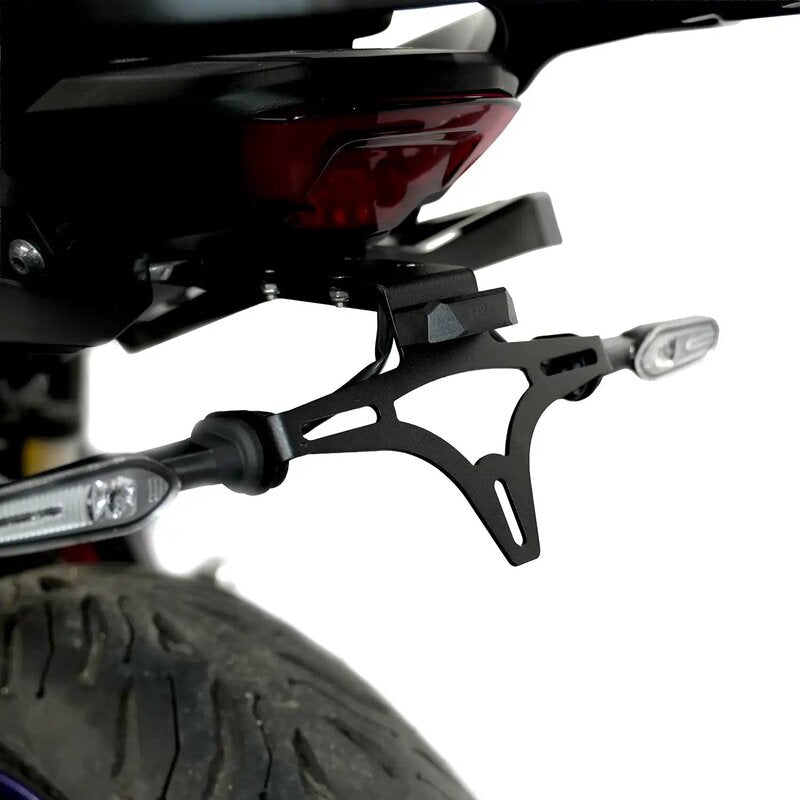 R&G TAIL TIDY