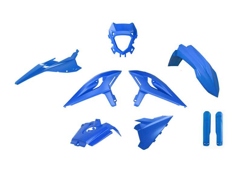 RTECH PLASTIC KIT 7PCS, BLU