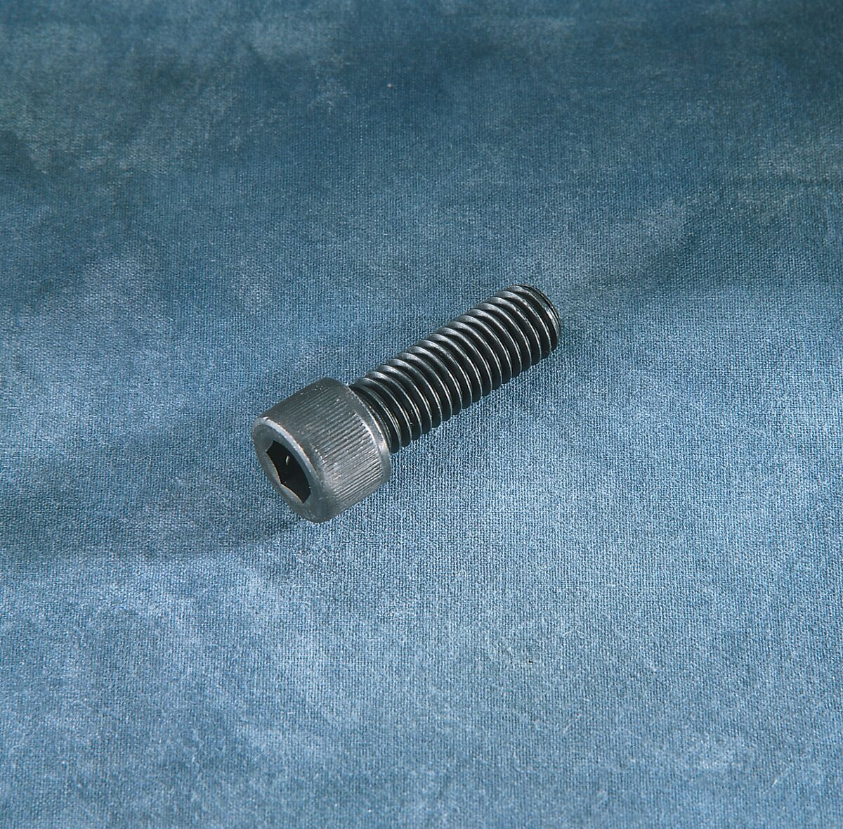 1/2-13 X 1 1/2 SOCKET HD